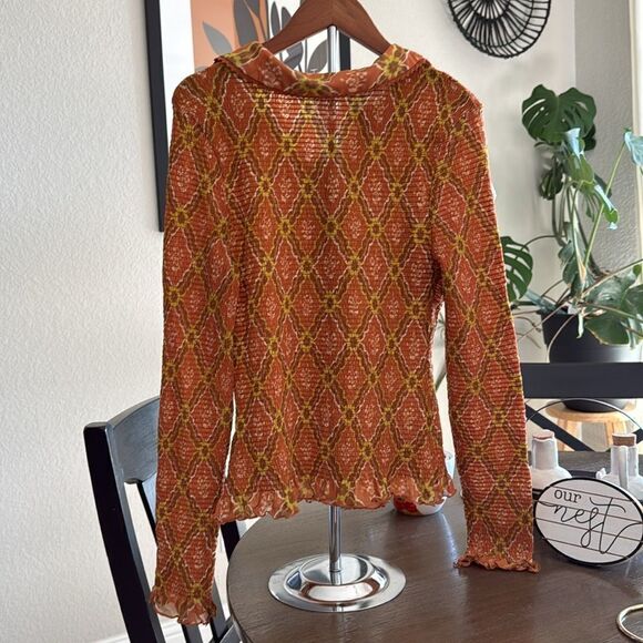 NWOT Free People Caught a Feeling Button Down Long Sleeves S Slim Fit Smocked - Picture 11 of 15